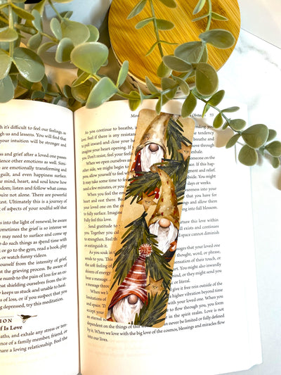 Cosy gnome, laminated bookmark