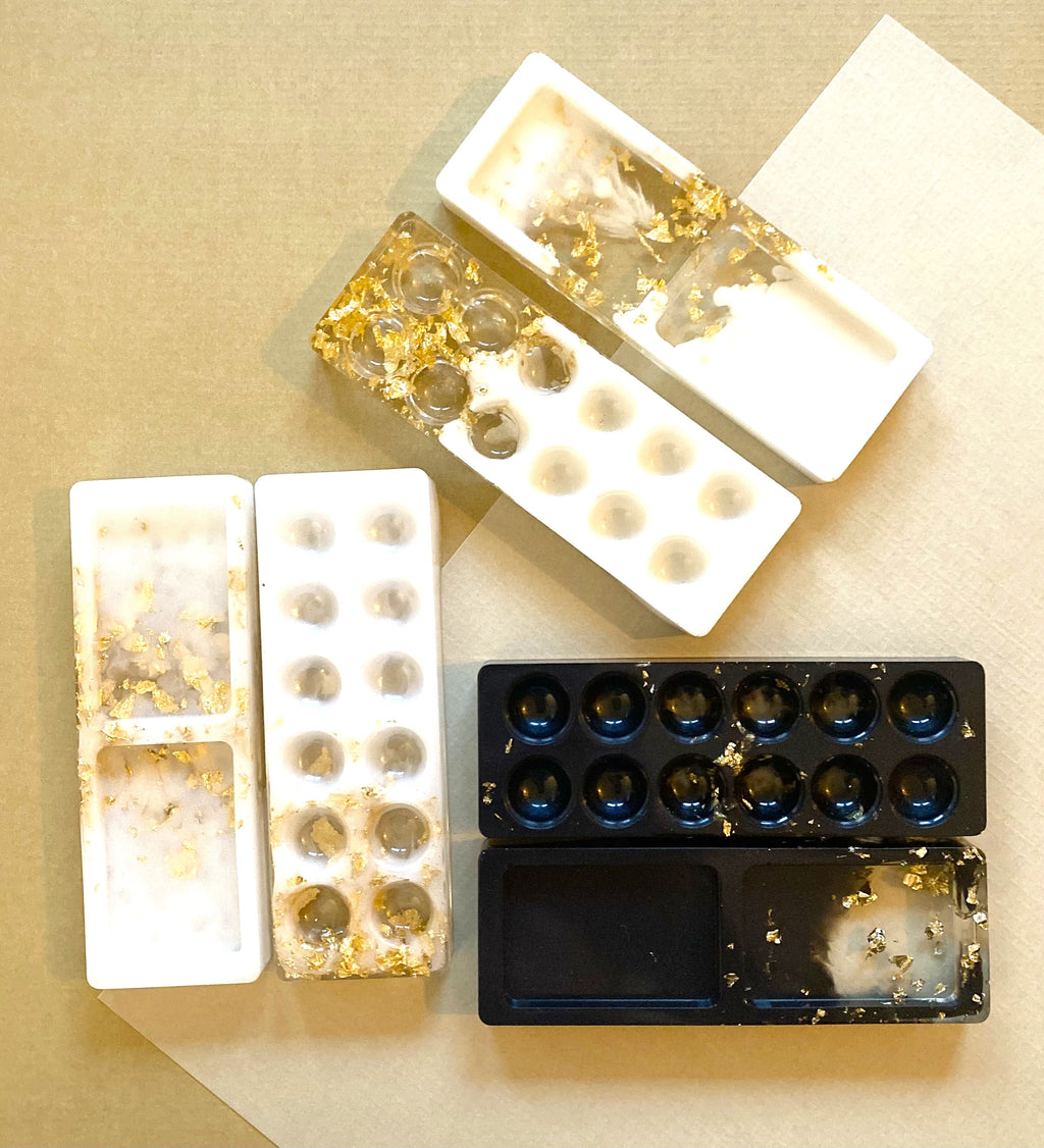 Handcrafted Resin Palette, Set of 2